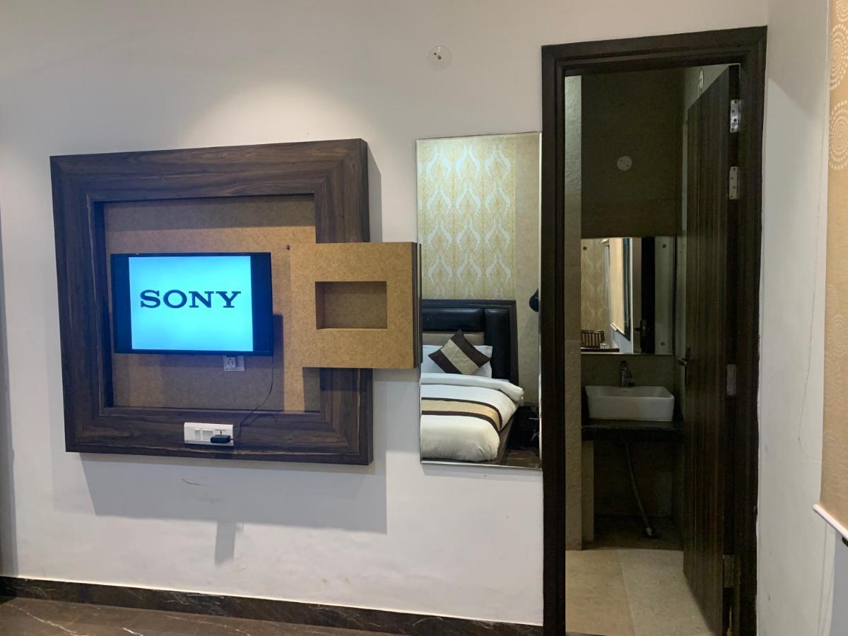 Hotel Sb Residency アムリトサル エクステリア 写真