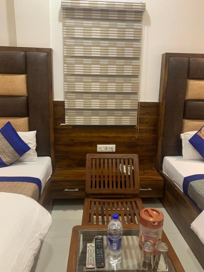 Hotel Sb Residency アムリトサル エクステリア 写真