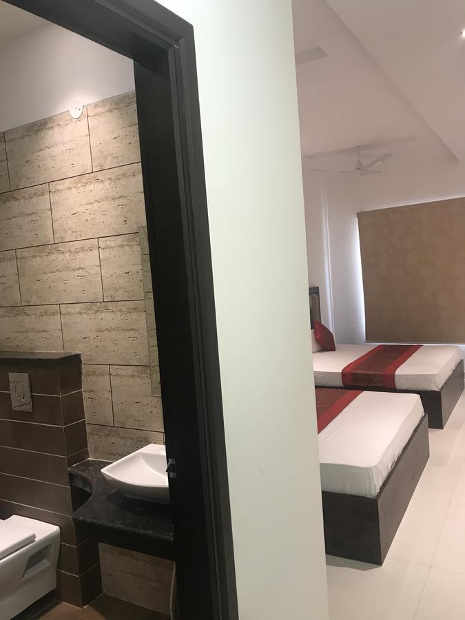 Hotel Sb Residency アムリトサル エクステリア 写真